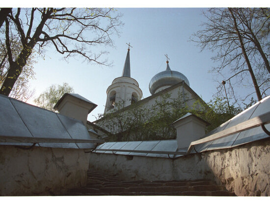    Святогорский Свято-Успенский монастырь. Фото: архив ПЛН
