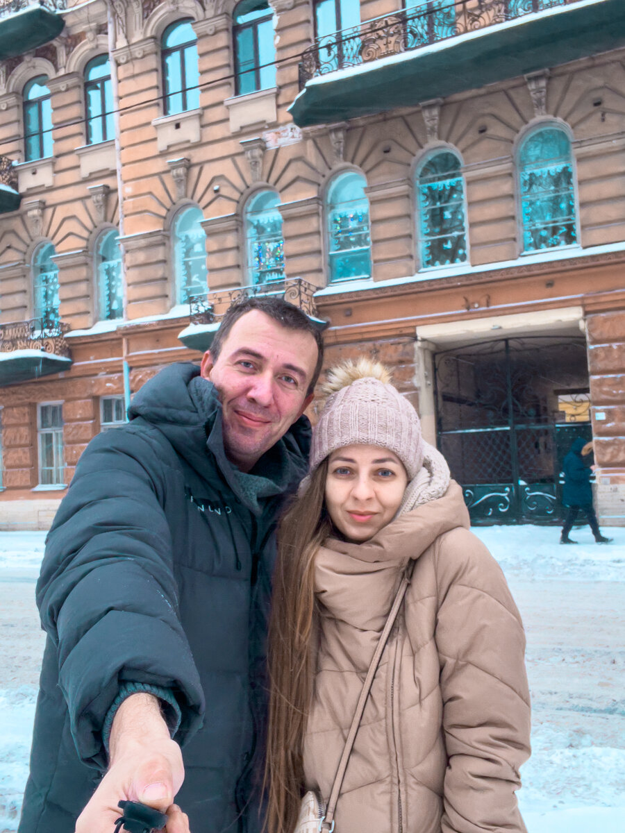 Хотели вчера сделать красивую фотографию для блога, но метель и ветер были такие, что было не до них. Быстро щелкнулись и обратно в машину )))) 