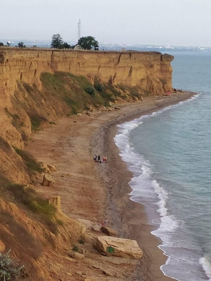 Оползень на участке побережья в Немецкой балке. Фото: пресс-служба ЦГЗ