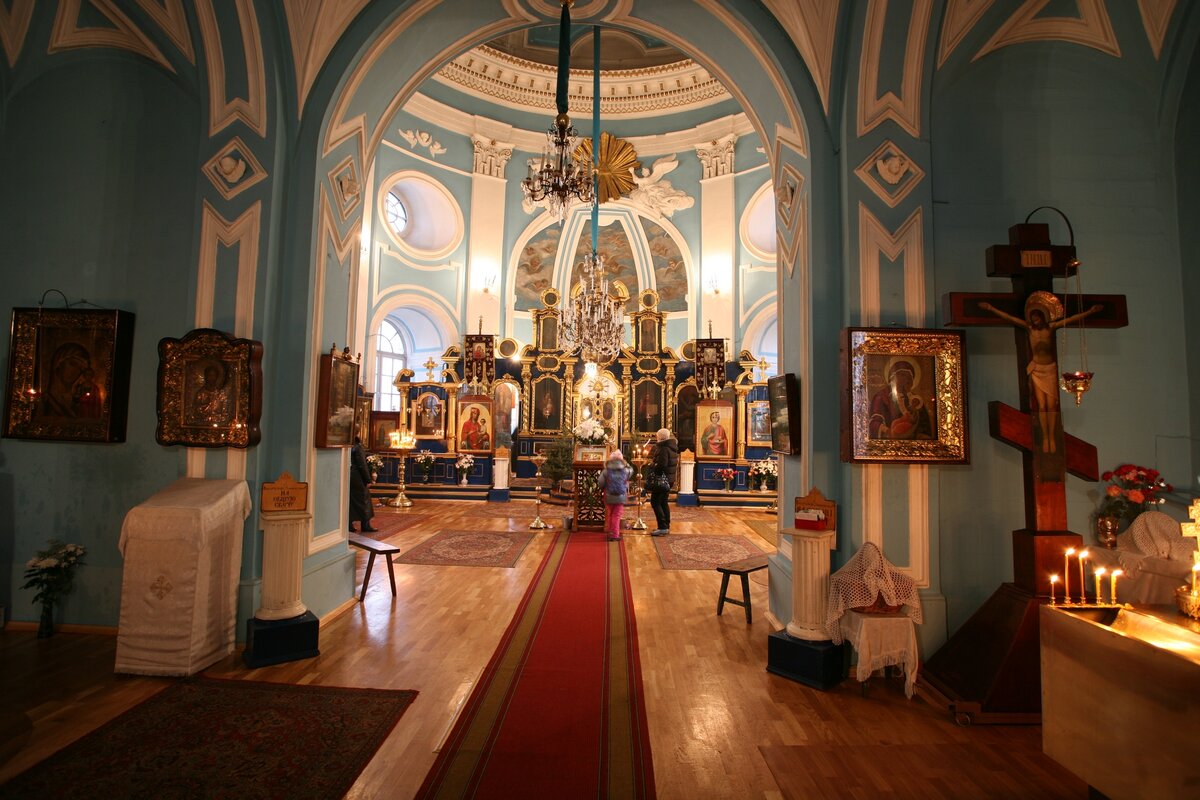 Притвор храма