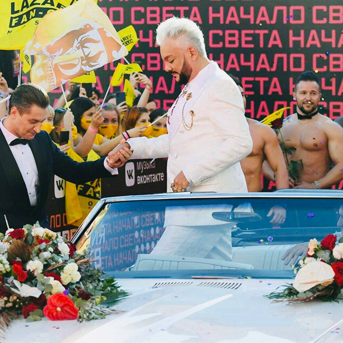 Филипп киркоров потолстел. Киркоров признался в нетрадиционной. Киркоров признался в нетрадиционной. Филипп бедросович киркоров 2022. Киркоров признался в нетрадиционной.