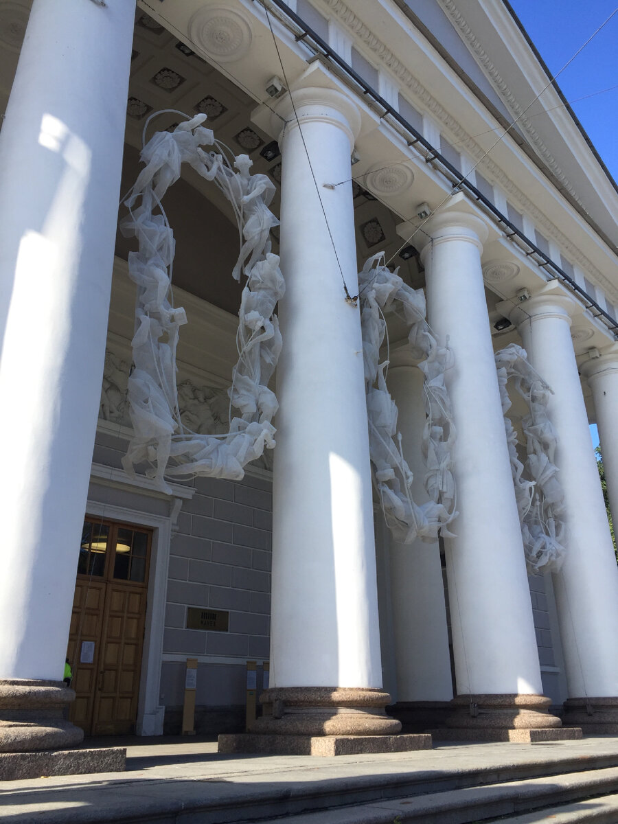 Выставка NEW NATURE в Манеже, Санкт-Петербург