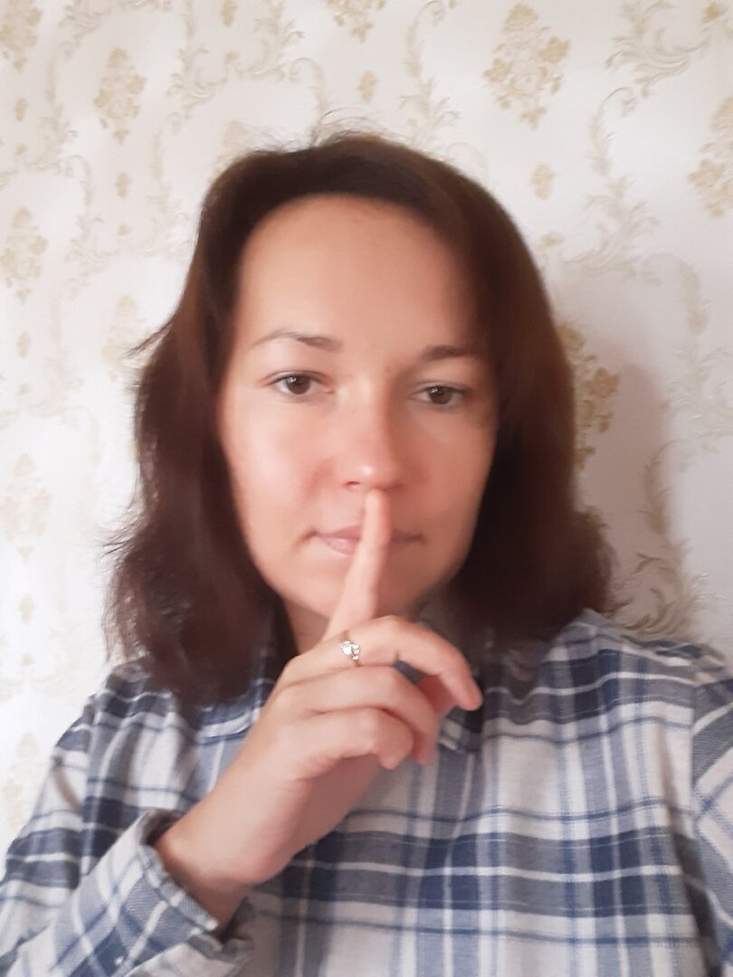 Молчи, соглашайся, говори, что от тебя ждут.