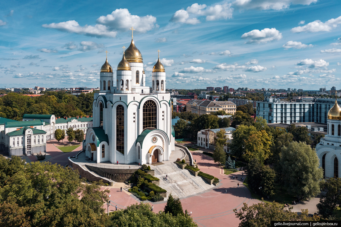 Поклонная гора храм георгия победоносца. Храм георгий победоносец на поклонной горе. Георгия победоносца. Собор христа спасителя в калининграде. Церковь георгия победоносца в москве на поклонной горе.