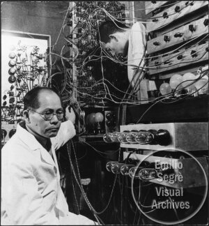                               В мастерской.