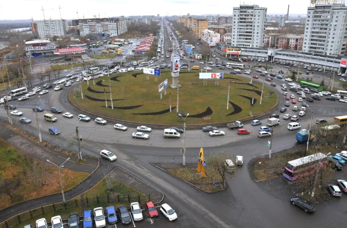 Кольцевое движение фото