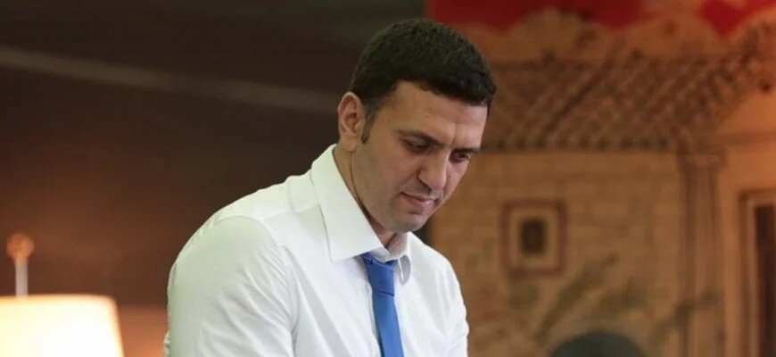 Василис Кикилиас, kikilias.gr