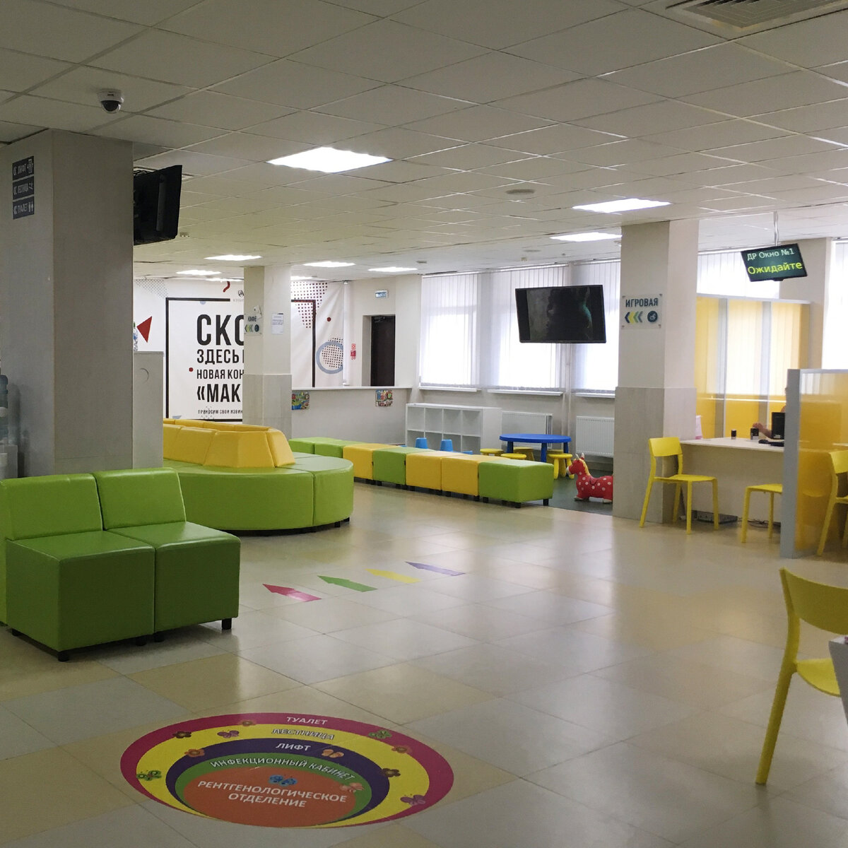Реконструкция интерьеров Поликлиники №5, г.Тюмень. Студия dsgn.tmn.