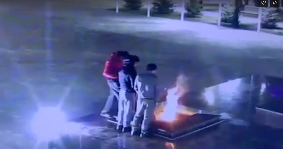 Скриншот из видео.