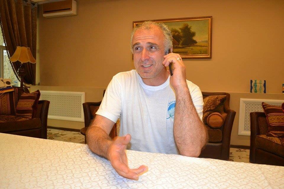 Это я. Давид Дасаниа. Приветствую всех на своём, теперь уже нашем, канале. 