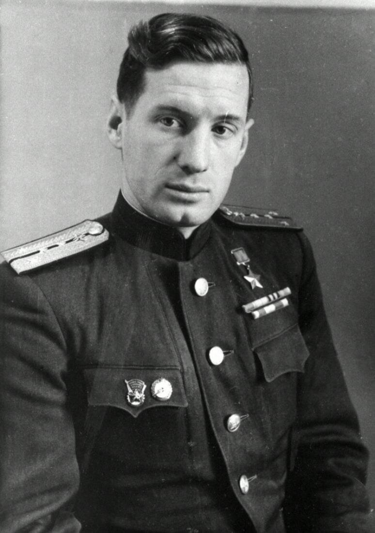 Владимир Пчелинцев герой Советского Союза