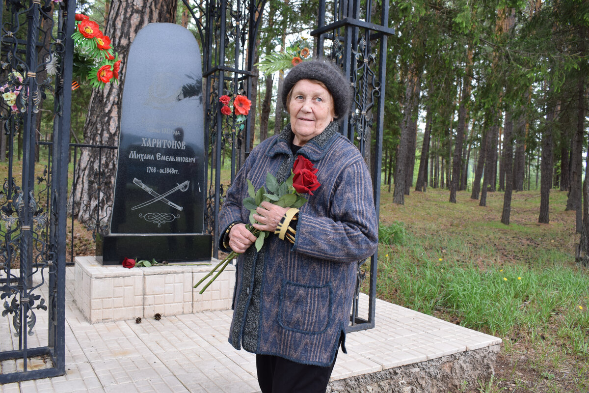 Светлана Пшенникова давно мечтает об открытии в Туруке мемориального комплекса. Чтобы помнили о герое Бородино, нашем земляке Михаиле Харитонове!