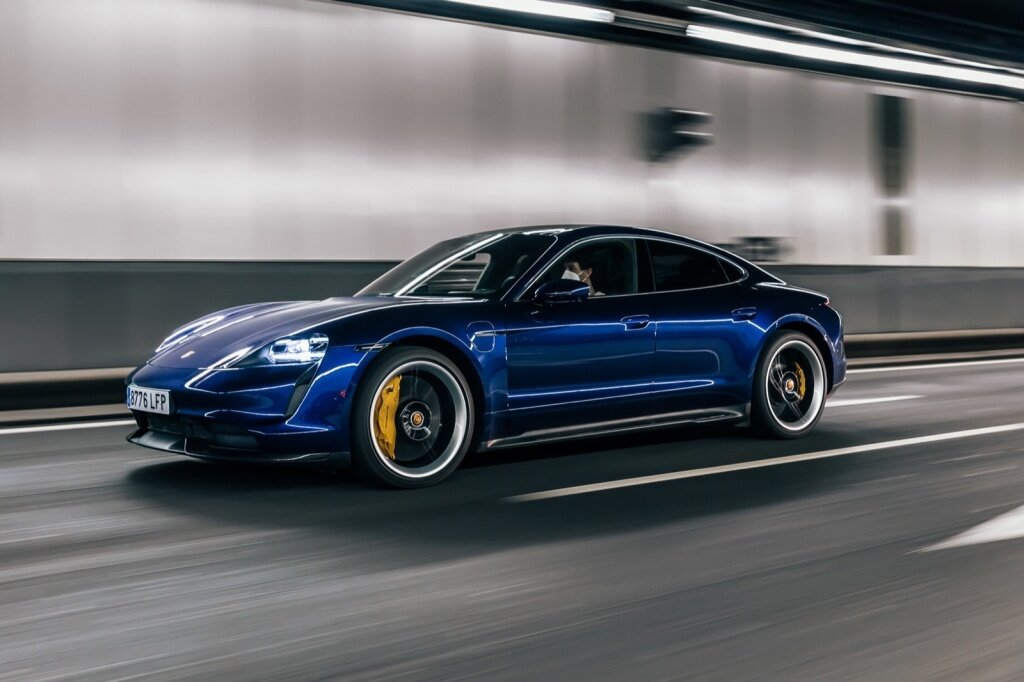 Porsche Taycan Turbo s 2022