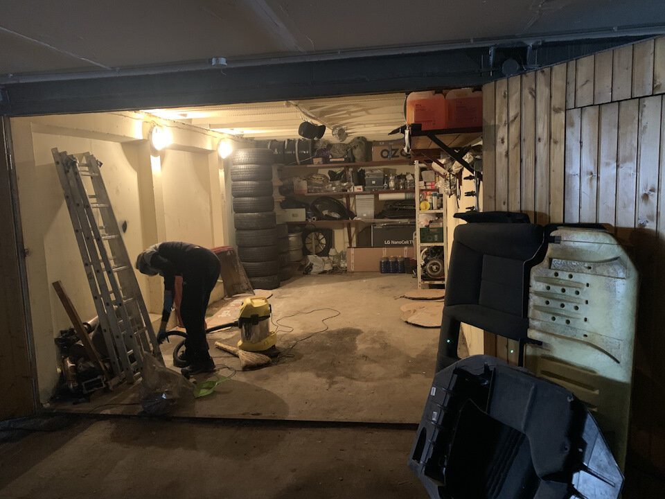 Уборка в гараже | Керхер