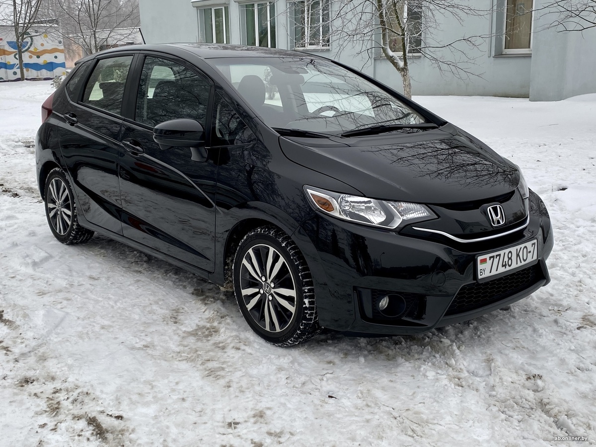 Honda Fit III, 2016 г.в., 25 402 кмчерный, хетчбэк, бензин 1.5 л, автоматическая, передний привод40 475 р.