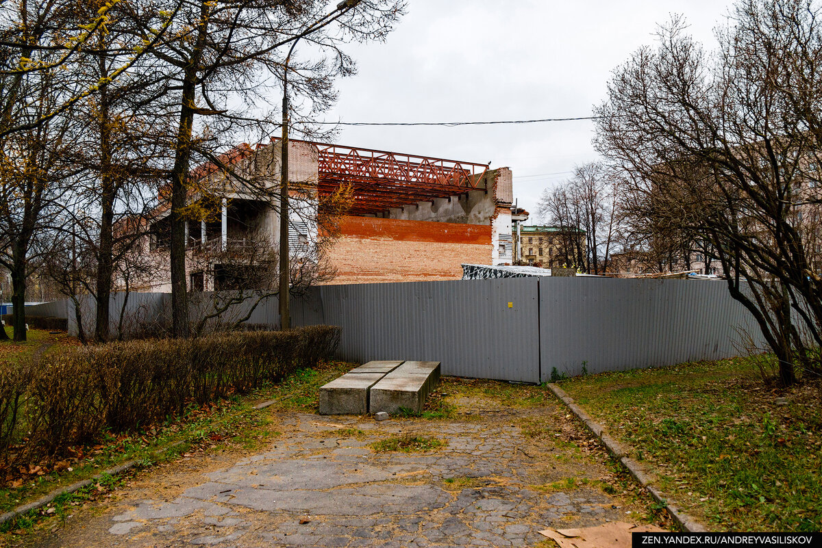 Санкт-Петербург в прошлом и настоящем. 9 фотографий Васильевского острова,  сделанные с одной точки тогда и сейчас | Путешествия и всего по чуть-чуть |  Дзен