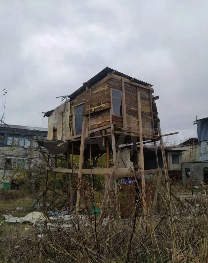 Избушка с сайта Авито