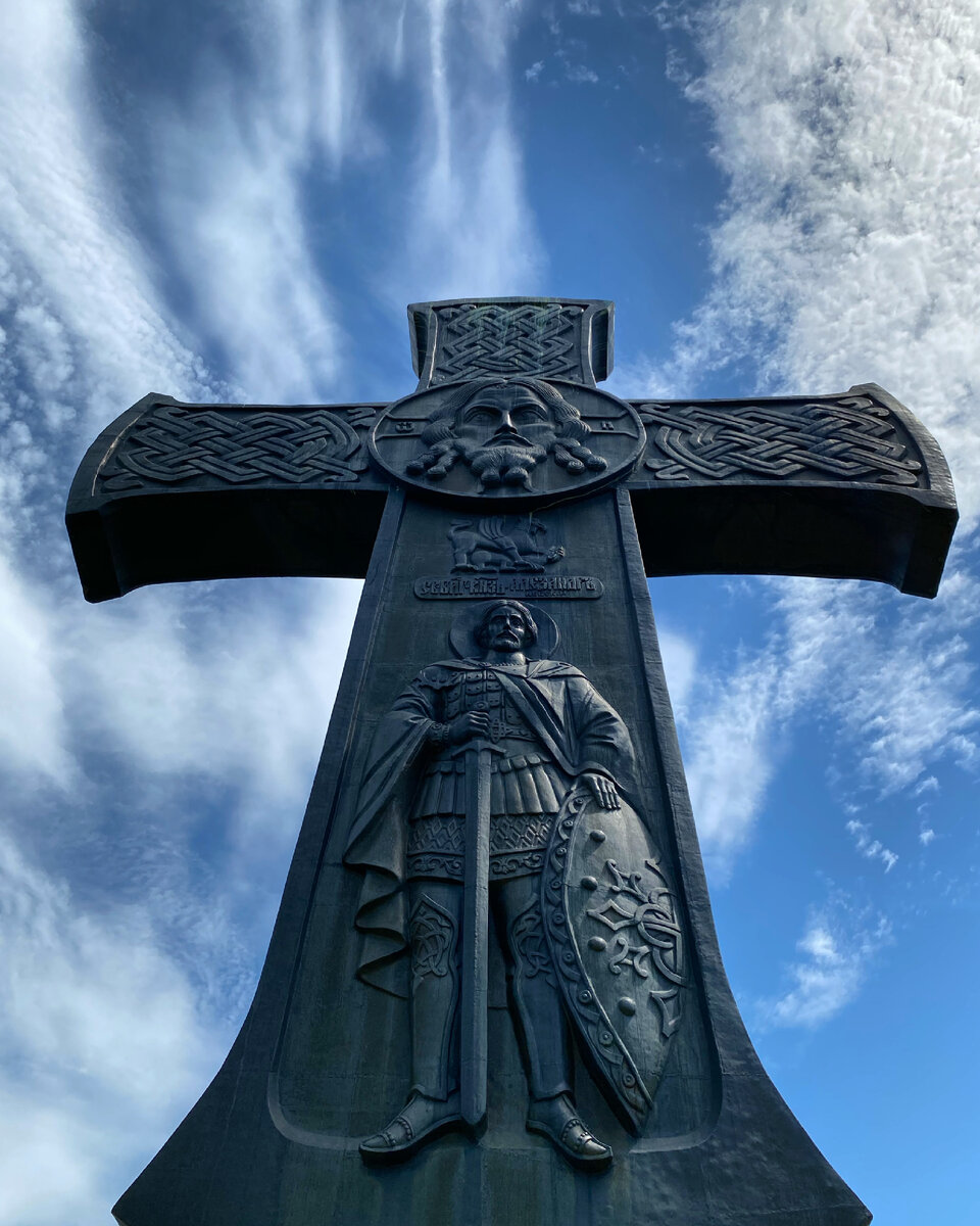 Поклонный крест. Посёлок Черемисеново Курская область