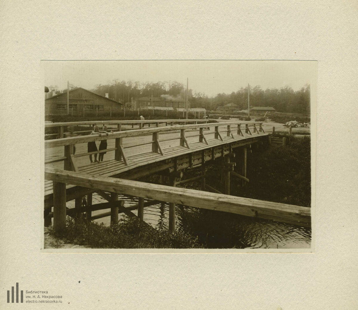 Реконструированный Глебовский мост. Вид в сторону Оленьего вала