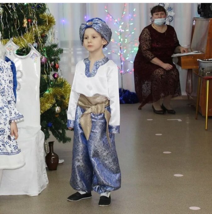 Костюм султана, Аладдина, шейха.