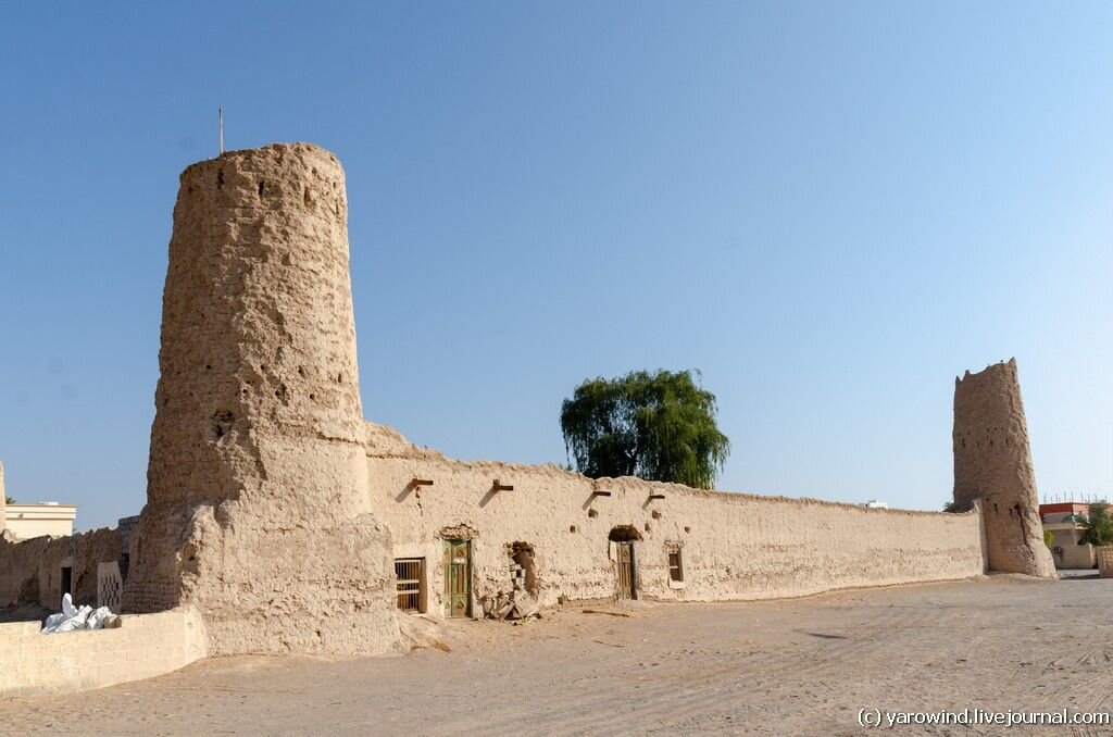 Оман, Аль-Камиль, старая крепость