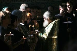 Таинство Соборования. Фото из открытых источников.