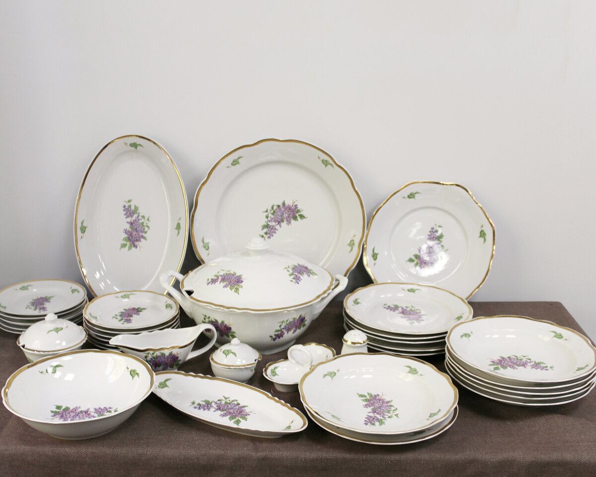 сервиз столовый сирень. дулевский фарфор сервиз сирень. дулевский столовый сервиз сирень. дулевский чайный сервиз сирень. столовый сервиз сирень дулево ссср.