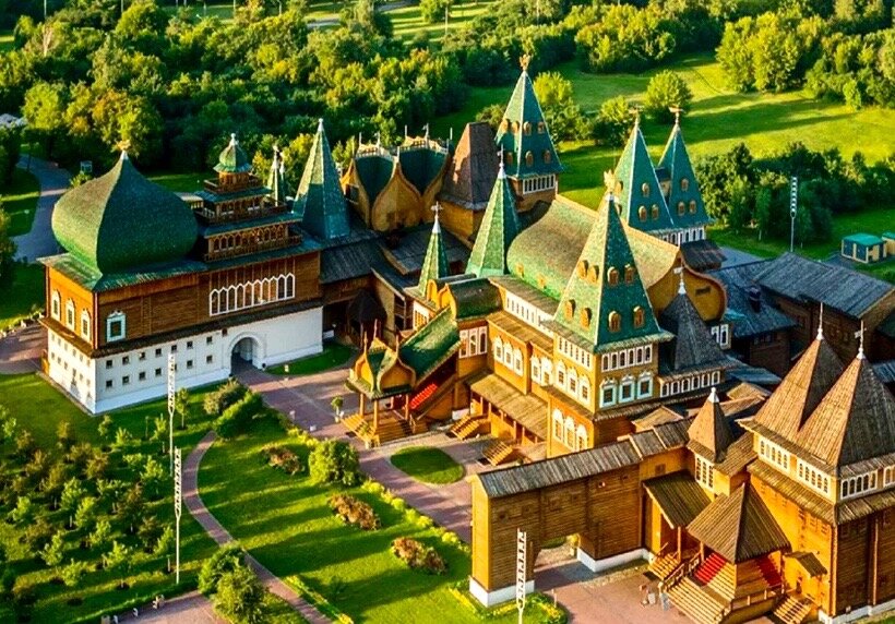 Загородный дворец в Коломенском царя Алексея Михайловича.