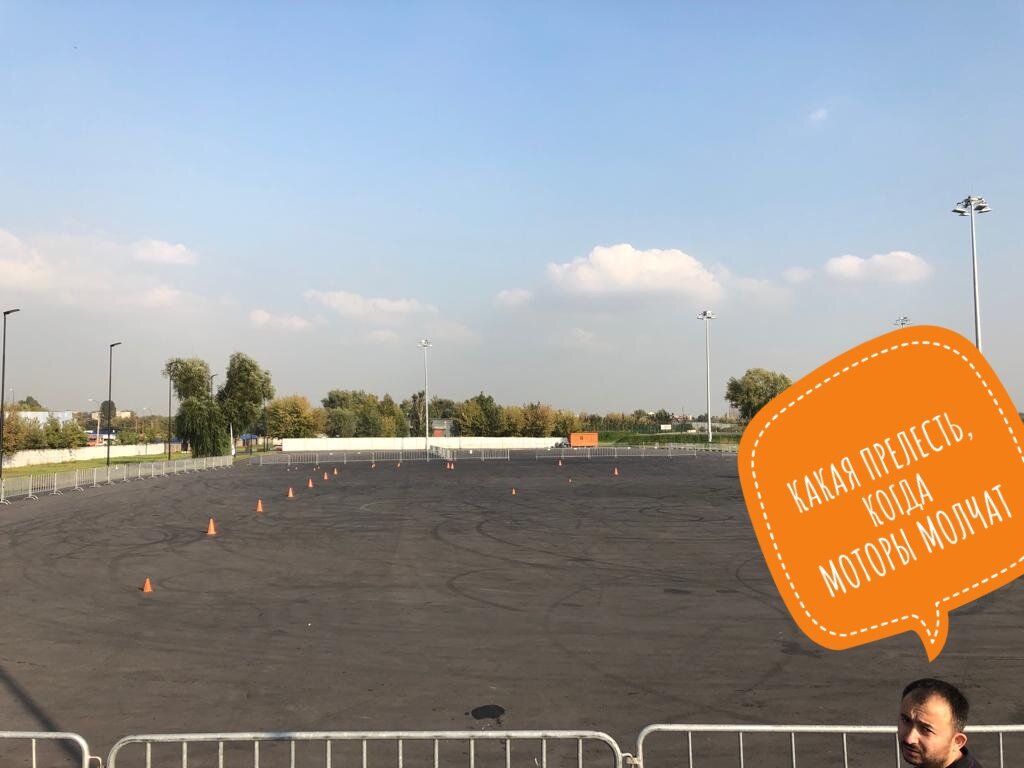 похоже, все машины заправились не своим топливом