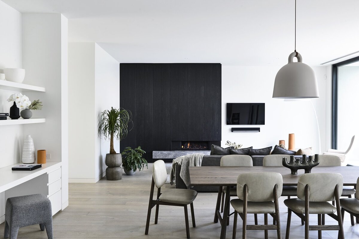 Листайте вправо →→