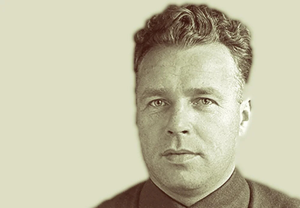 Алексей Иванович Шахурин (1904 - 1975) источник фото: https://clck.ru/sTRud