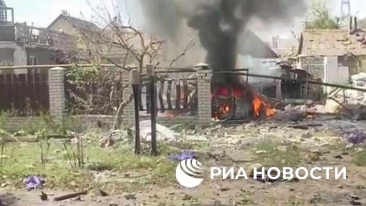    Последствия обстрела в Новой Каховке в Херсонской области