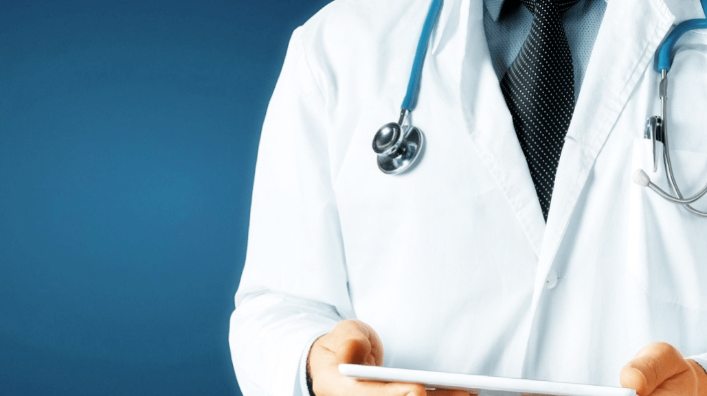 Чаще чувствуется разница между врачем-мужчиной и врачем-женщиной