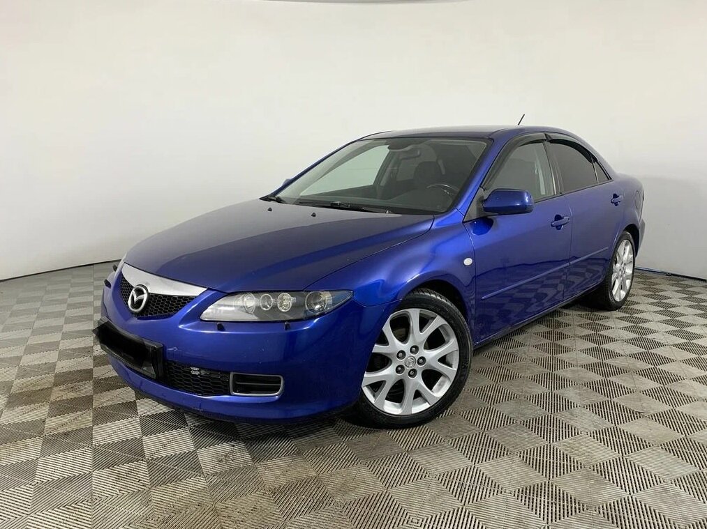 Мазда 6.