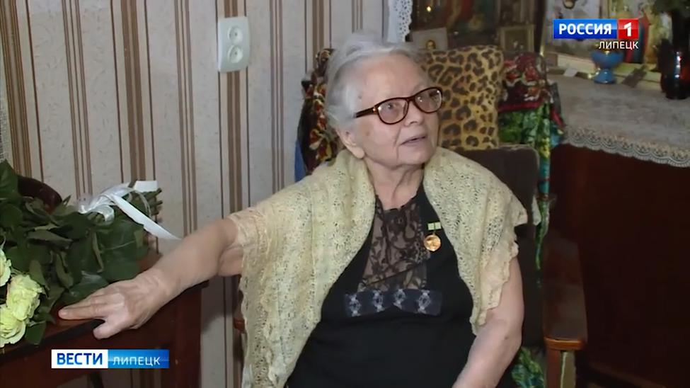 старене картинки. липецкий пенсионер. липецкий пенсионер. липецкий пенсионер. выставка в музее транспорта.