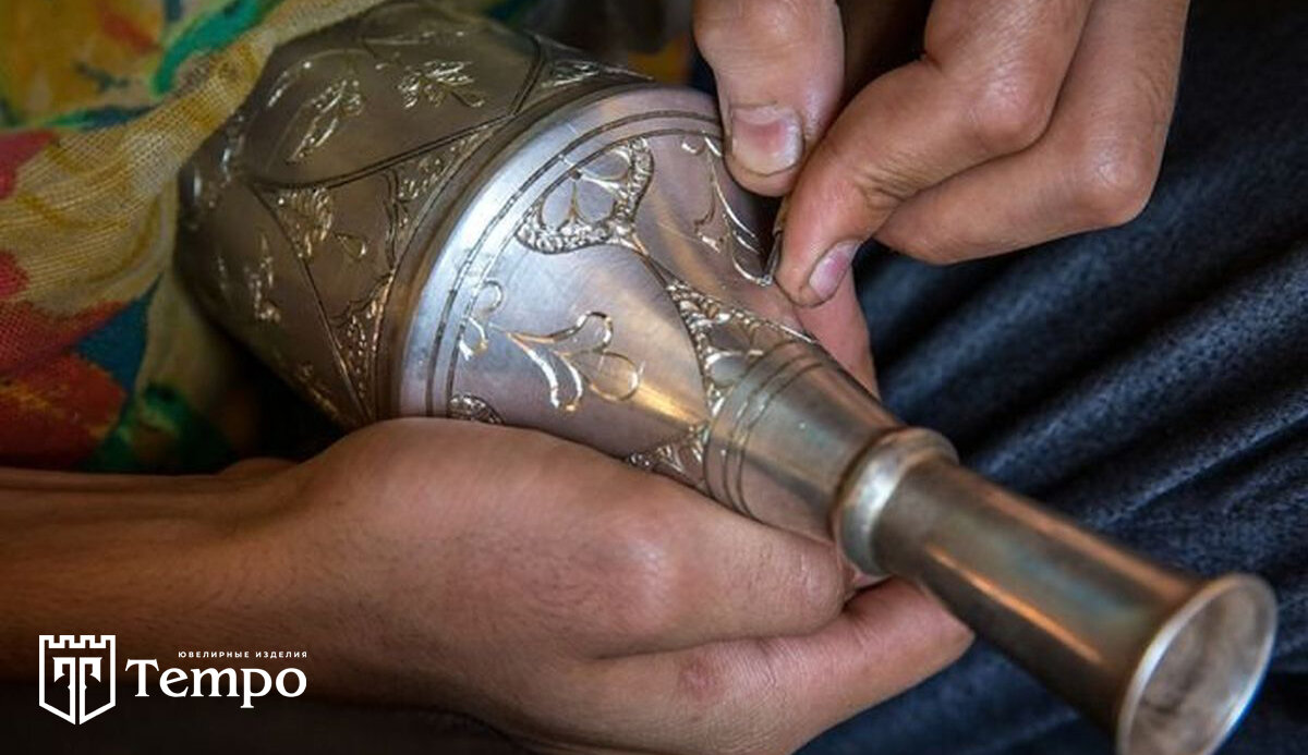 Гравировка штофа