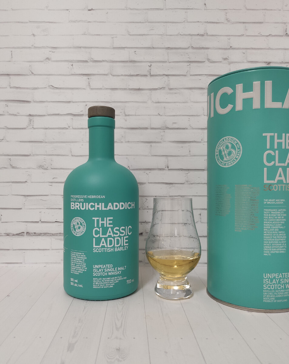 Bruichladdich the classic laddie scottish barley