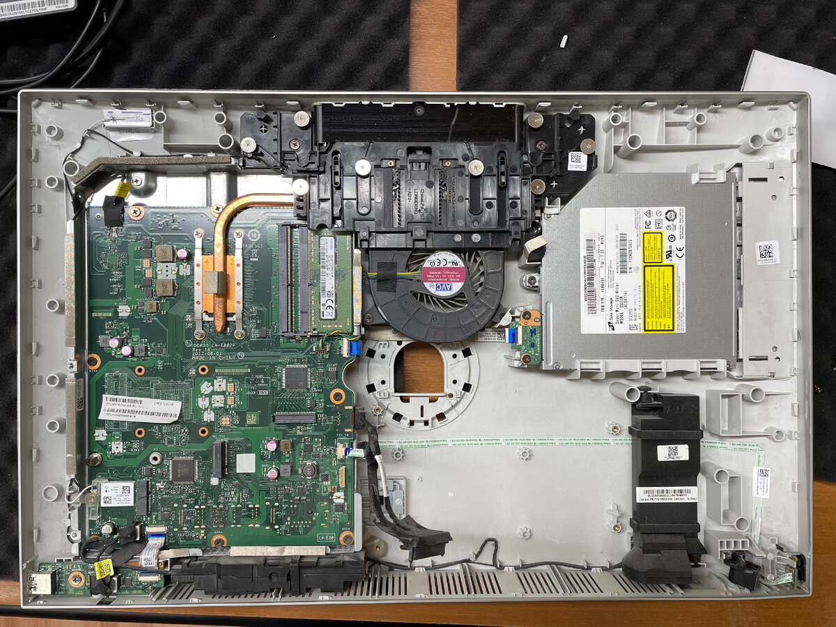 Code 315b3e4f 0fd5 4a31 a5b0 86806f7638fc. C2. Tpt315b5-whbn0. S520a. V315b1-l01 rev.