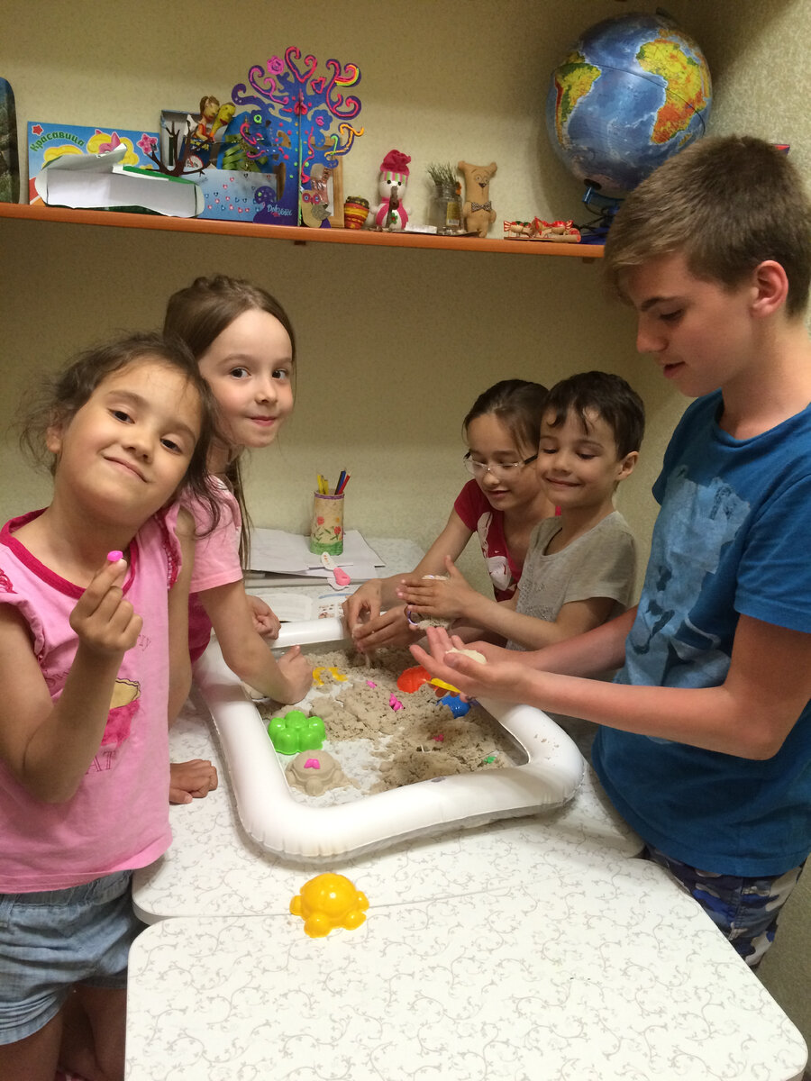 В мастерской у малышей (до приезда новеньких)