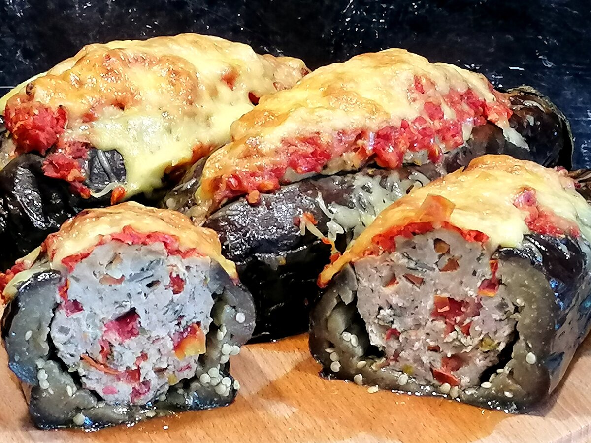 Битые баклажаны. Битые баклажаны. Битые баклажаны. Баклажаны с фаршем. Harvey monica ресторан москва.