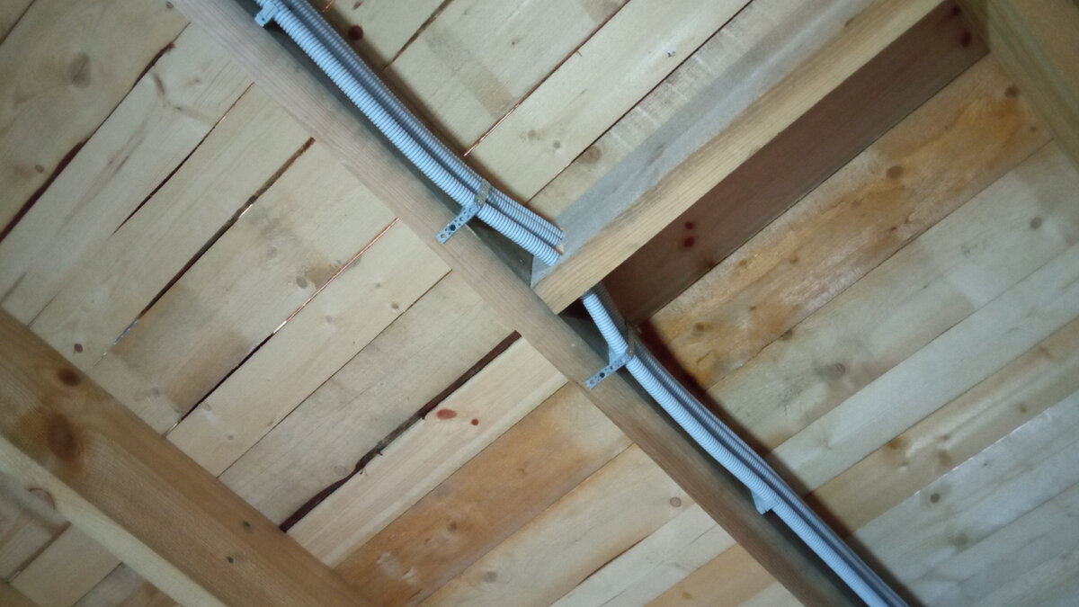 Гофра ПВХ, DKC, тяжёлая.