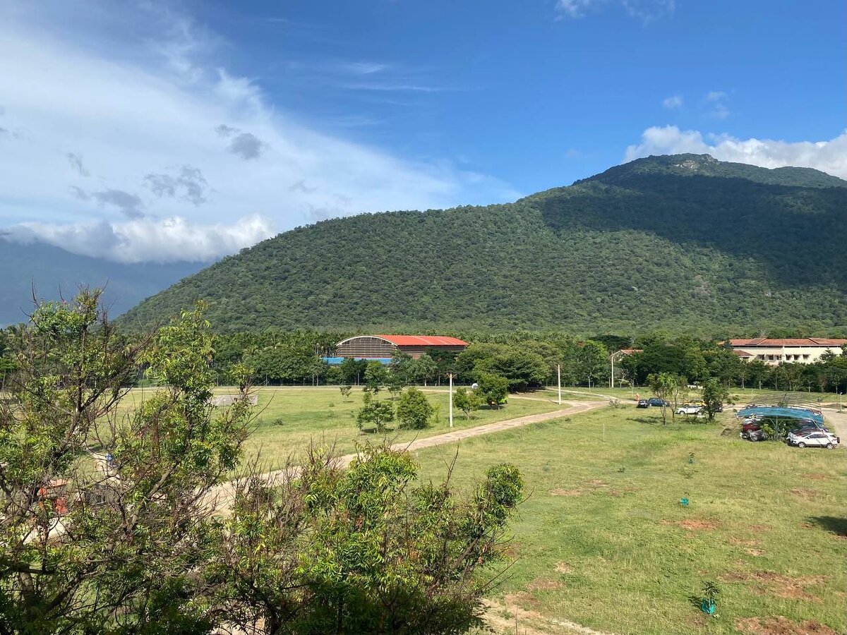 Шикарный вид на горы