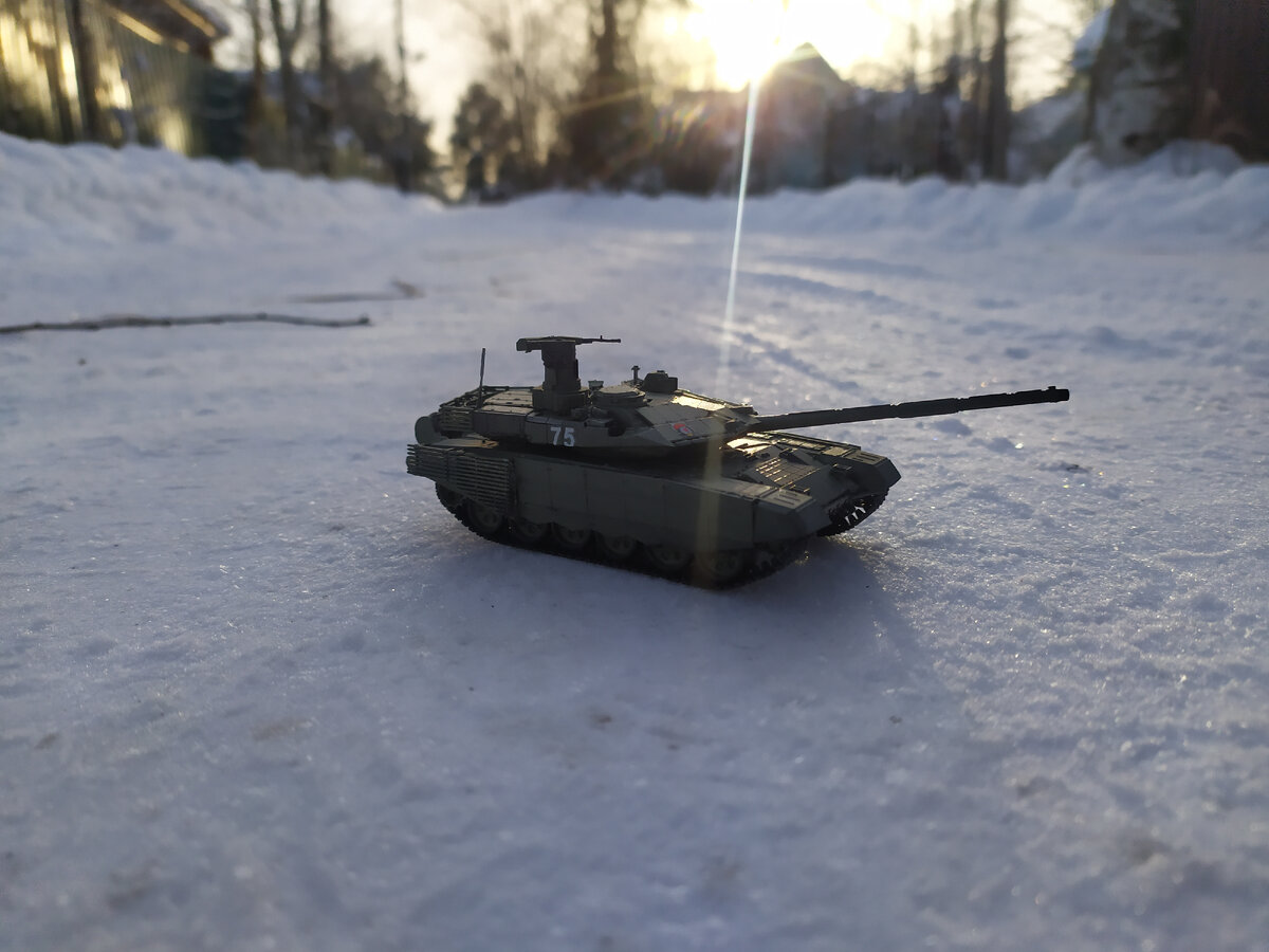 Т-90МС от компании "звезда" в масштабе 1/72
