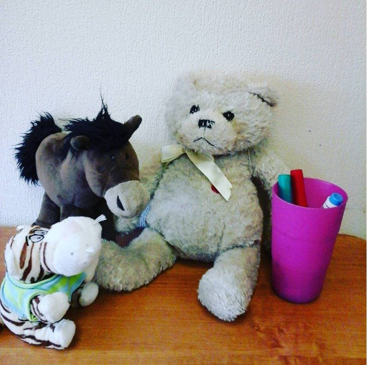 Медведь Кирпу, Тигруля и Осл... Ой, нет, Лошадь. Просто Лошадь.