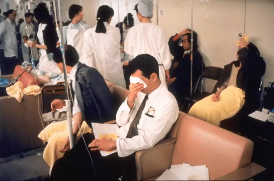 Пострадавшие в зариновой атаке в токийском метро Фото Getty