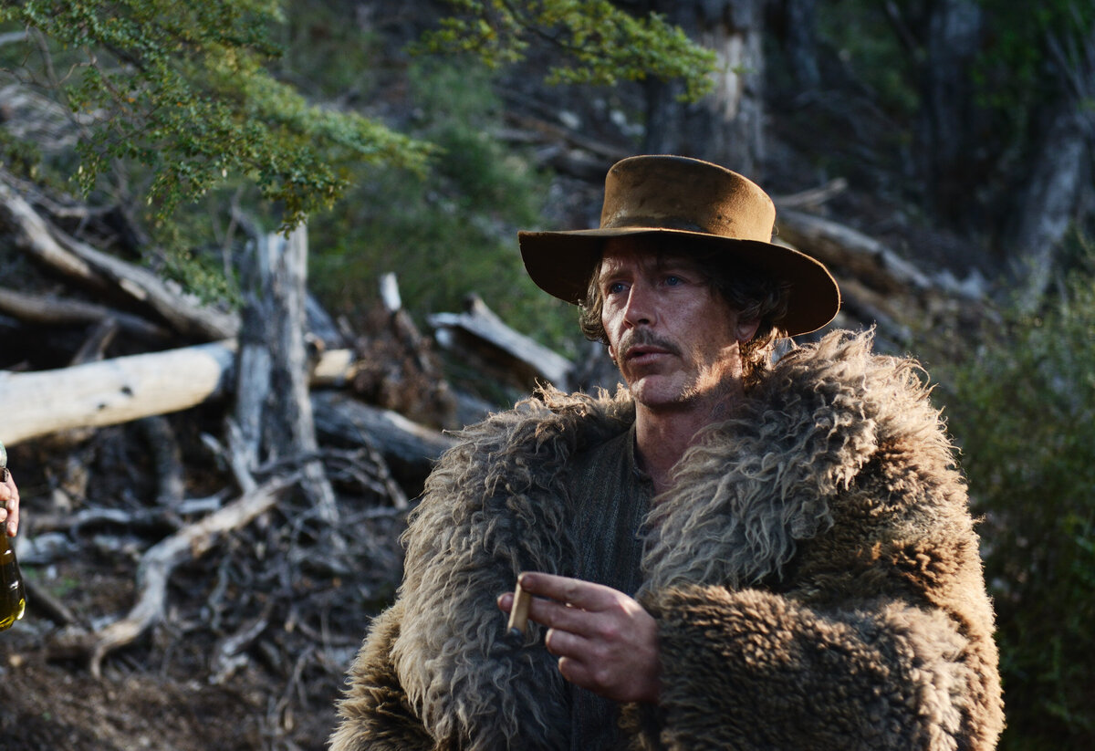 «Строго на запад», 2015