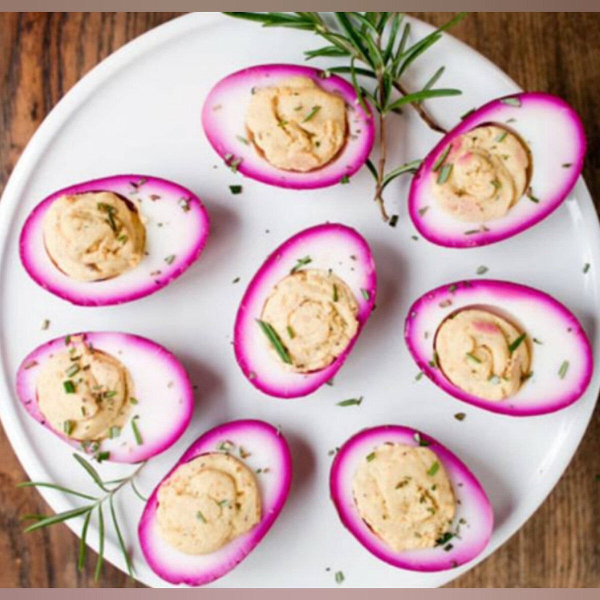 "Свекольные" яйца.