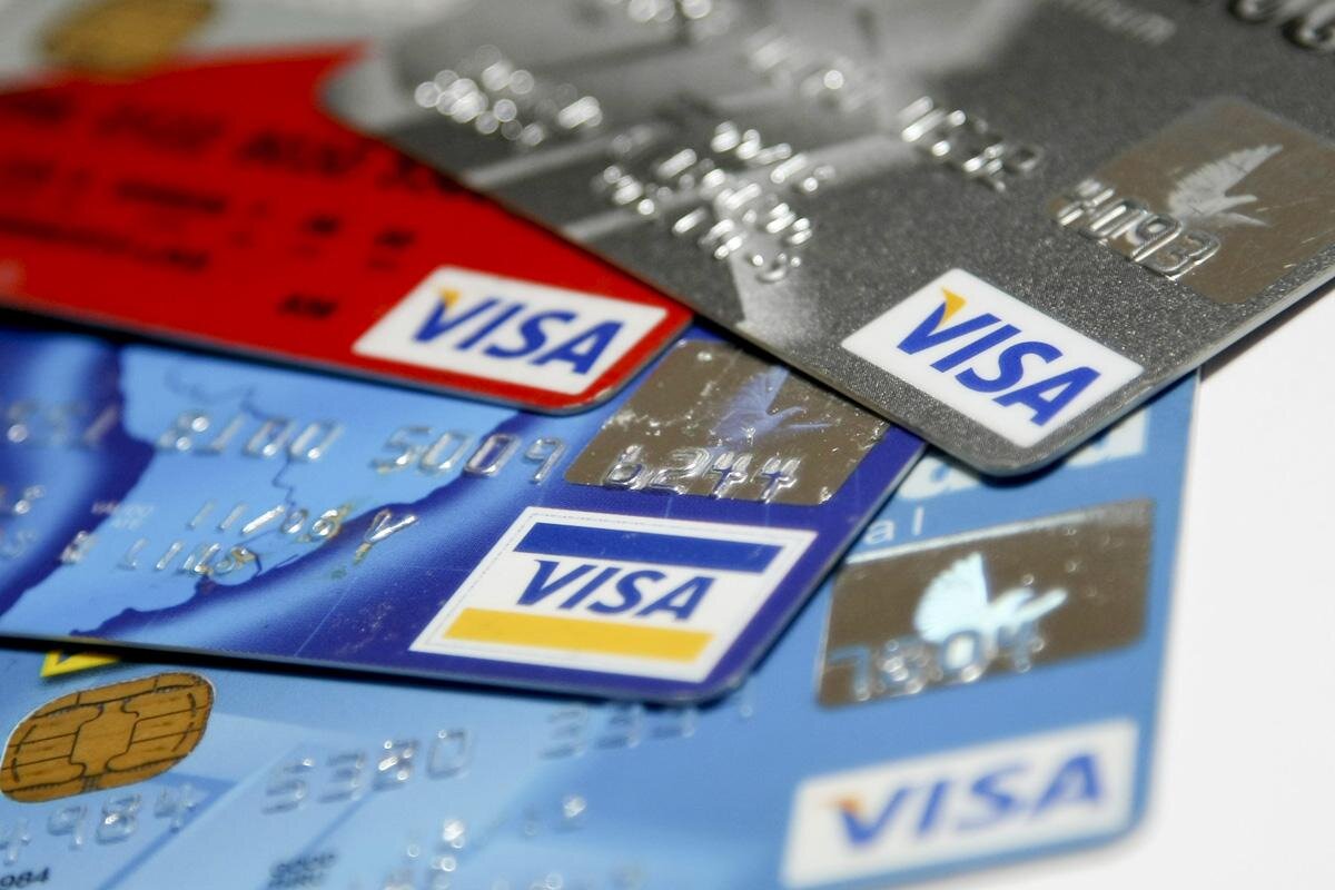 Карты Visa и MasterCard от пяти банков пока не доступны