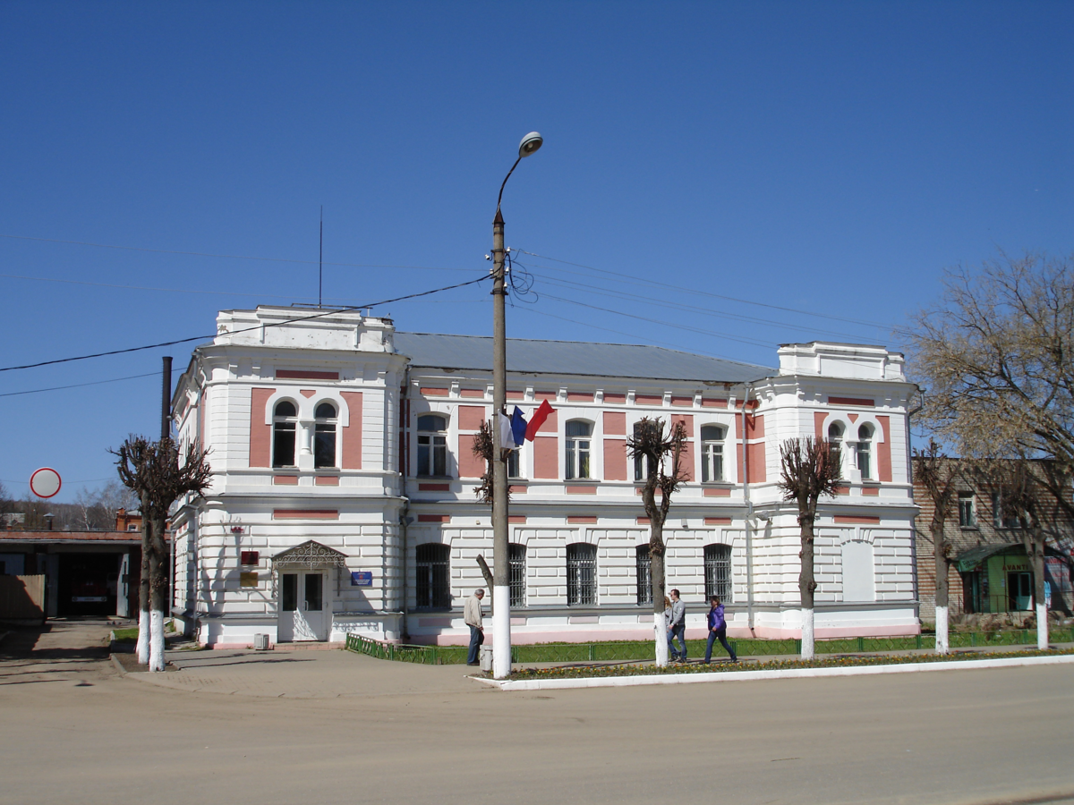 Несостоявшееся здание железнодорожного вокзала в Тарусе, фото Викимания