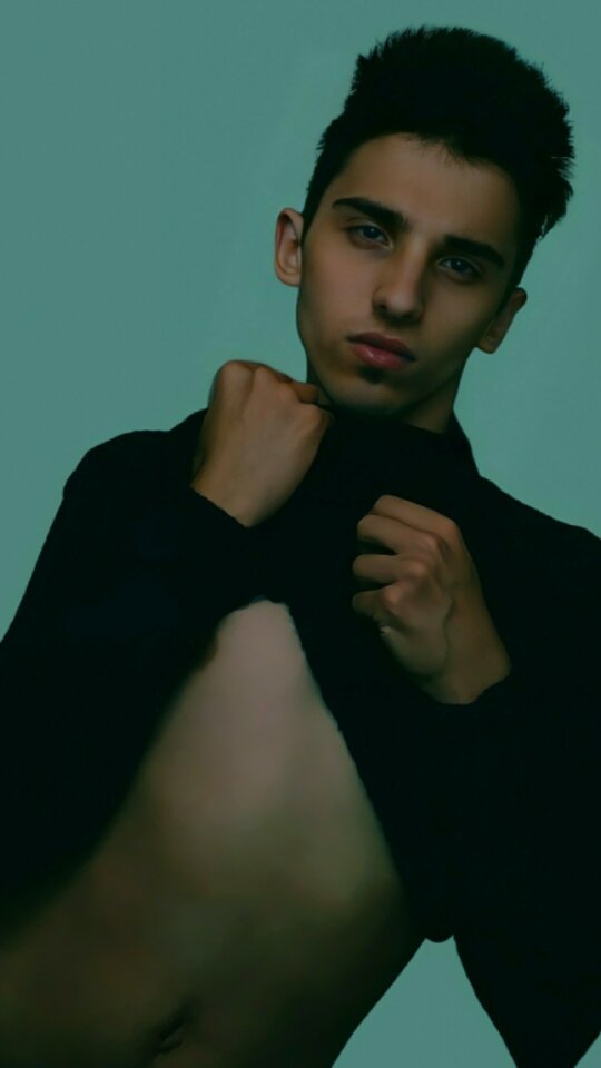 Slava Volk Певец  Слава Волк Певец 